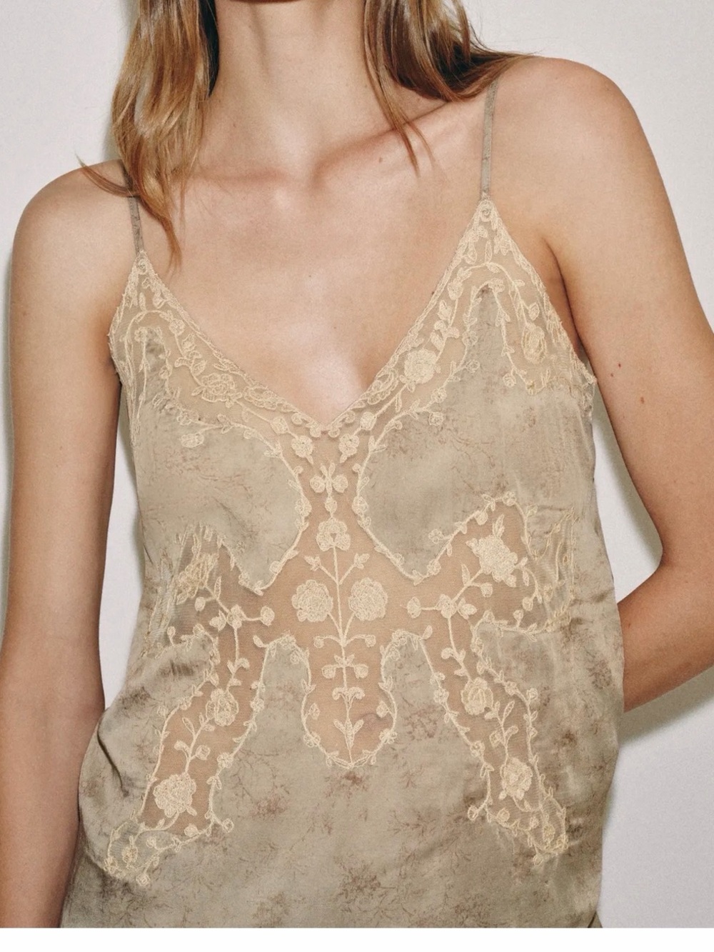 ZARA SET EMBROIDERED CAMISOLE TOP AND SHORTS BEIGE SMALL - Picture 5 of 13
